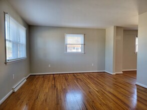 547 W Marion St in Lititz, PA - Building Photo - Building Photo