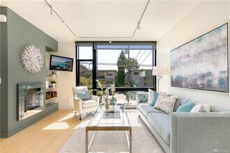 1424 NW 64th St in Seattle, WA - Building Photo - Building Photo