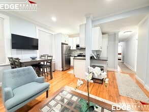 20 Chester St, Unit 1 in Boston, MA - Foto de edificio - Building Photo