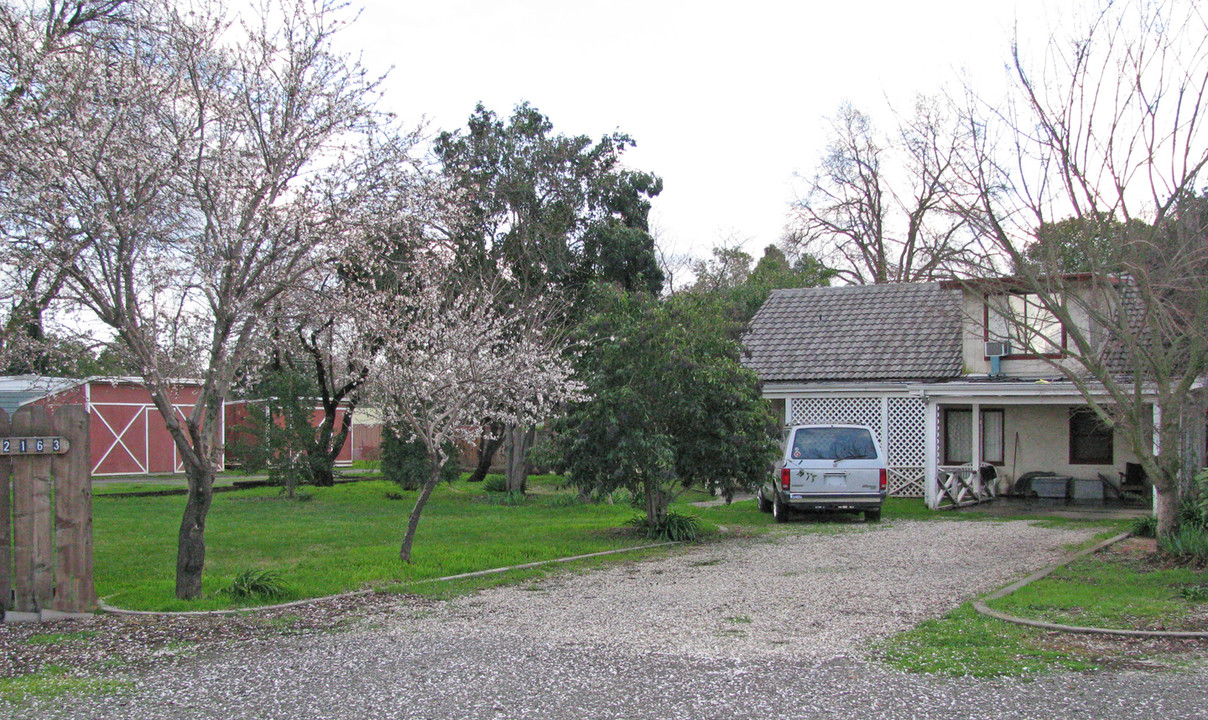 2163 Nord Ave in Chico, CA - Building Photo