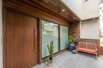 465 36th Pl in Manhattan Beach, CA - Building Photo - Building Photo