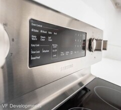 1101 N Flower St in Santa Ana, CA - Building Photo - Building Photo