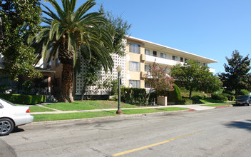 Towne House in Glendale, CA - Building Photo - Building Photo