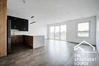 3008 W Belmont Ave, Unit 3008 W Belmont in Chicago, IL - Building Photo - Building Photo