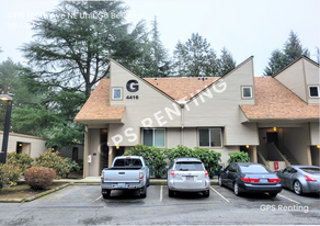 4416 145th Ave NE in Bellevue, WA - Building Photo