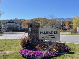 Palisades at Plott Creek Apartments