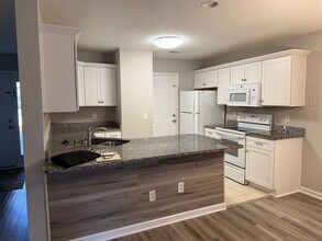 617A 15th Ave S in Surfside Beach, SC - Building Photo - Building Photo