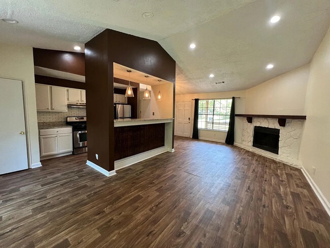 4911 Glenside Ct in Stone Mountain, GA - Building Photo - Building Photo