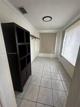 3401 SW 24th Ter in Miami, FL - Building Photo - Building Photo