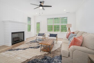 116 Nickolas Cir in Lebanon, TN - Foto de edificio - Building Photo