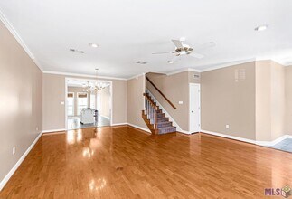 9007 Highland Rd in Baton Rouge, LA - Building Photo - Building Photo