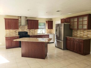 1031 Hyde Park Rd in Loxahatchee Groves, FL - Building Photo - Building Photo