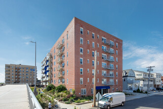 133 Beach 120th St in Rockaway Park, NY - Building Photo - Building Photo