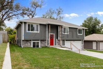 5323 P St in Omaha, NE - Foto de edificio - Building Photo