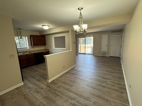 2238 Abbeywood Dr in Lisle, IL - Building Photo - Building Photo