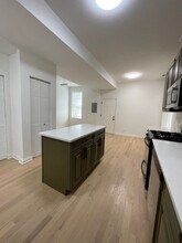 2649 W Thomas St in Chicago, IL - Building Photo - Building Photo