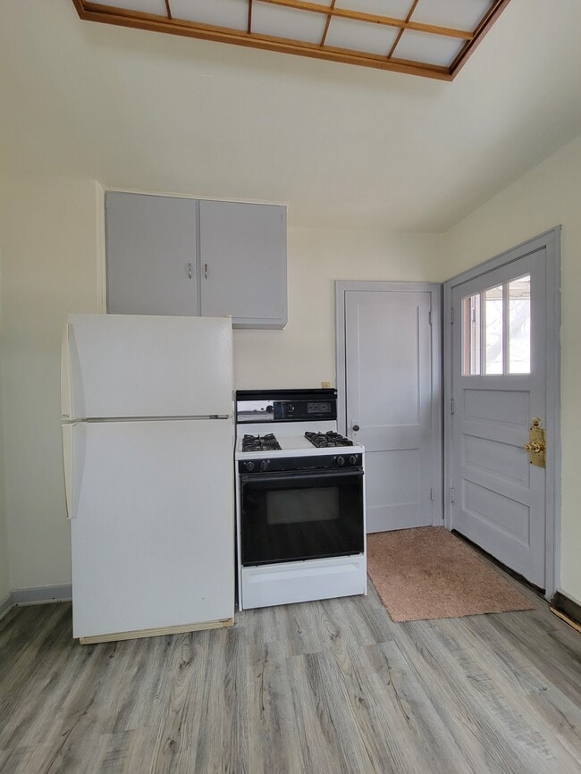 property at 1231 S 11th Ave