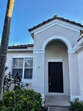 1761 Aspen Ln in Weston, FL - Building Photo - Building Photo