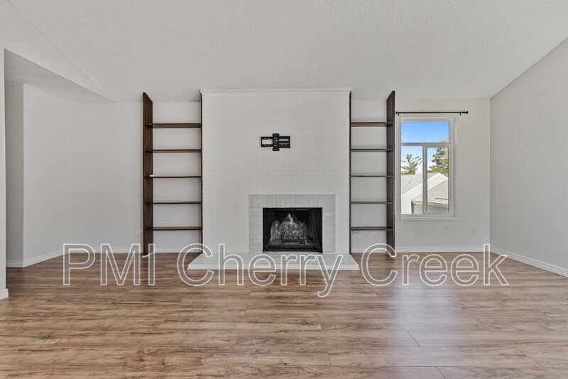 3424 S Locust St in Denver, CO - Building Photo