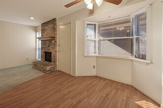 13424 Castilian Dr in Houston, TX - Building Photo - Building Photo