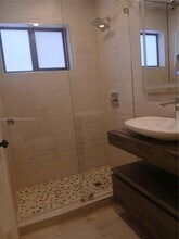 1070 SW 135th Pl in Miami, FL - Building Photo - Building Photo