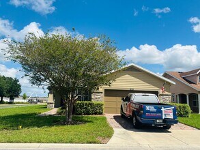4859 NW 35th Ln Rd in Ocala, FL - Building Photo - Building Photo