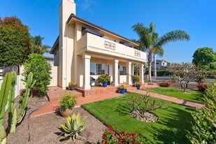 7303 Eads Ave in San Diego, CA - Building Photo