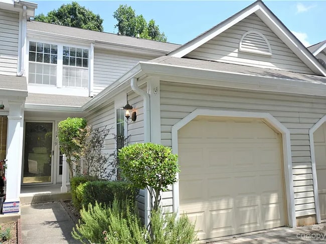 property at 1319 Maple Shade Ln
