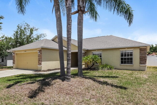 property at 5002 Quercus Loop