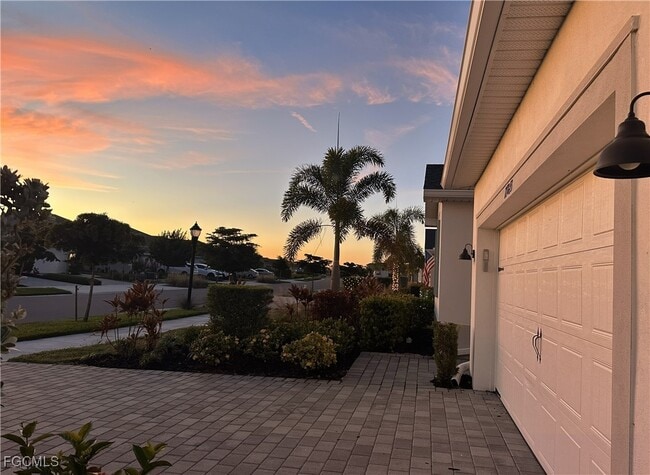 property at 17843 Palmetto Pass Ln
