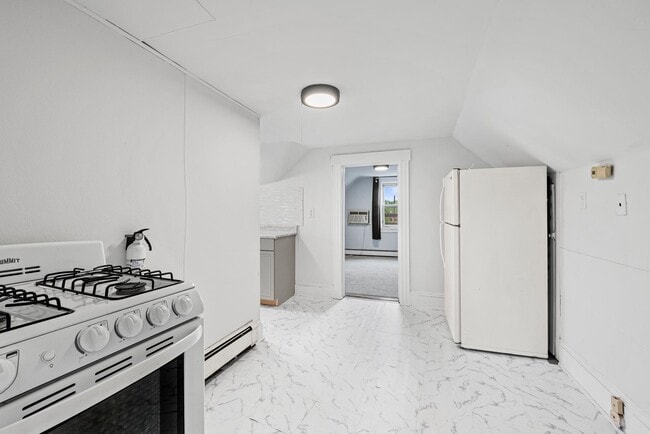 property at 72 Halstead Ave