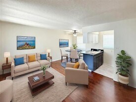 4811 Live Oak St in Dallas, TX - Building Photo
