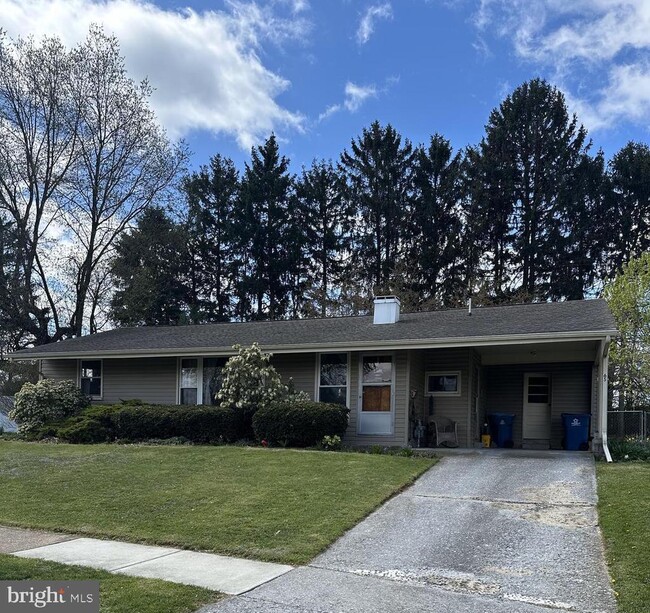 property at 65 Runyon Rd