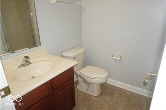 12752 Apsley Ln in Carmel, IN - Building Photo - Building Photo