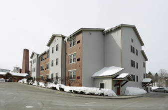 Milford Mill & Lindsey Landing  Apartments in Milford, NH - Building Photo - Building Photo