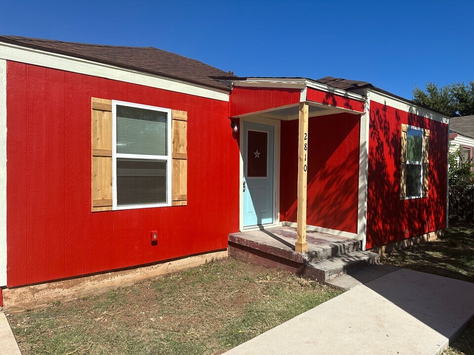 2810 S 10th St in Abilene, TX - Building Photo