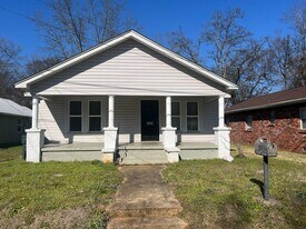 3220 19th St in Tuscaloosa, AL - Building Photo