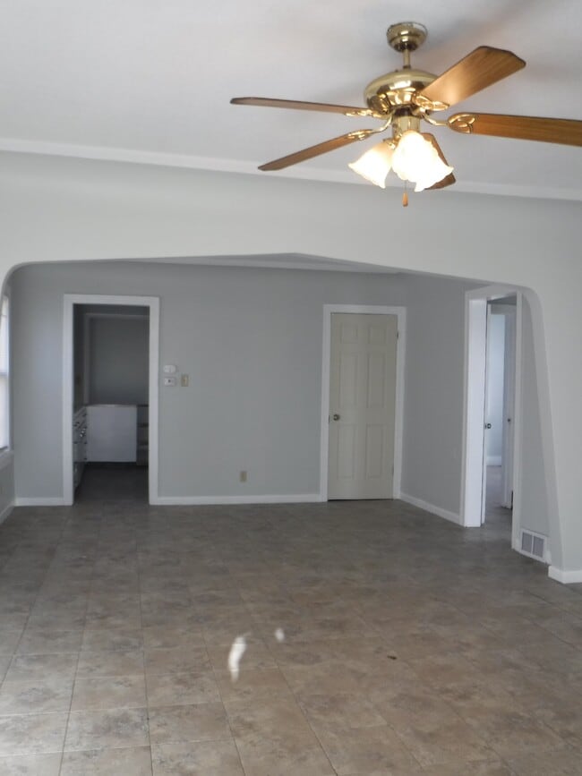 3617 Penn St in St. Joseph, MO - Building Photo - Building Photo