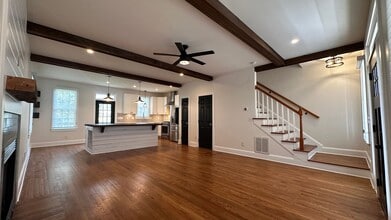 640 Elm St in Roswell, GA - Building Photo - Building Photo