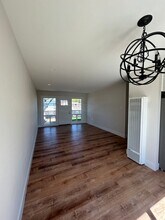 4190 Clairemont Dr in San Diego, CA - Building Photo - Building Photo