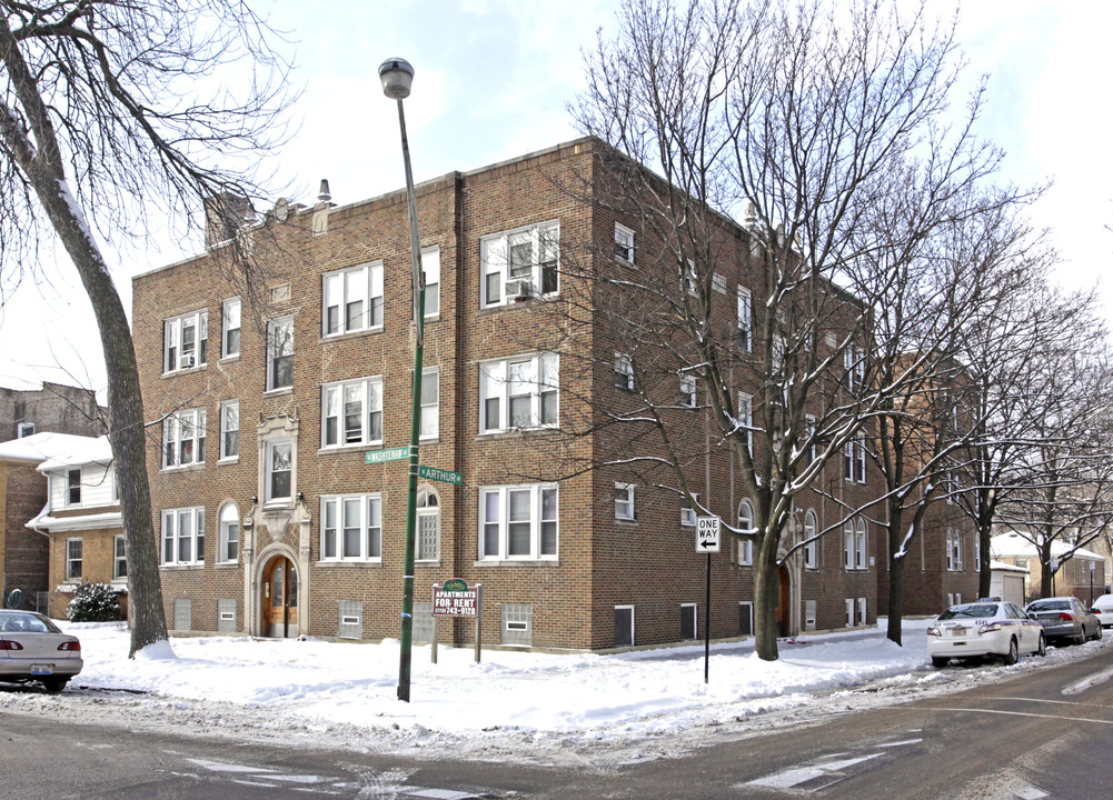 Washtenaw Plaza in Chicago, IL - Building Photo