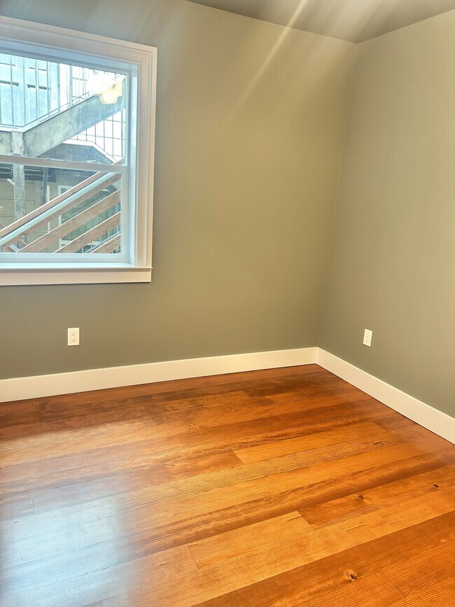 606 Buchanan St in San Francisco, CA - Building Photo - Building Photo