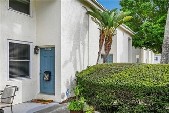 4510 La Capri Ct in Tampa, FL - Building Photo - Building Photo