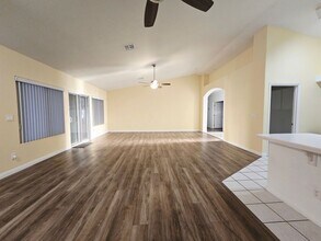 816 Argenta Ct in Henderson, NV - Building Photo - Building Photo