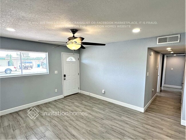3017 W Laurel Ln in Phoenix, AZ - Building Photo - Building Photo