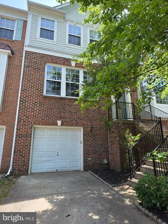 property at 22486 Maison Carree Square