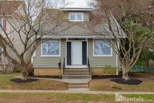 513 Armstrong Avenue