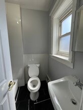 1595 John F Kennedy Blvd, Unit 4 in Jersey City, NJ - Building Photo - Building Photo