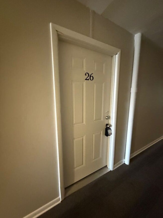 550 B E Bledsoe St in Gallatin, TN - Building Photo - Building Photo