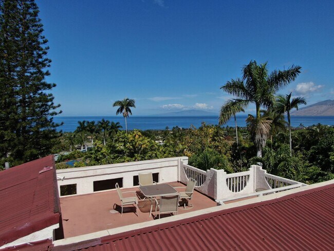 701 Kupulau Dr in Kihei, HI - Building Photo - Building Photo